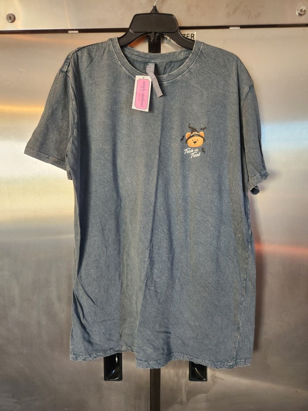 Simply Southern Womens Trick or Treat Halloween Tee XL | Gray Bear Graphic